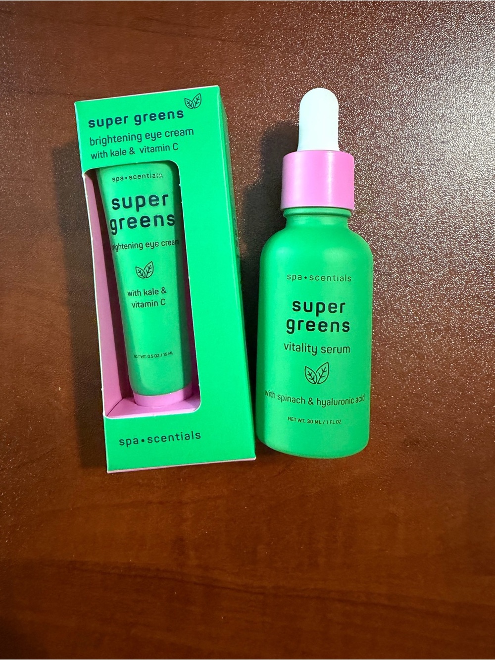 NIB Spa Scentials Super Greens Vitality Serum & Brightening Eye Cream Set
